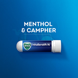 Gezeigt wird die Aufschrift Menthol und Campher und der WICK Inhalierstift N.